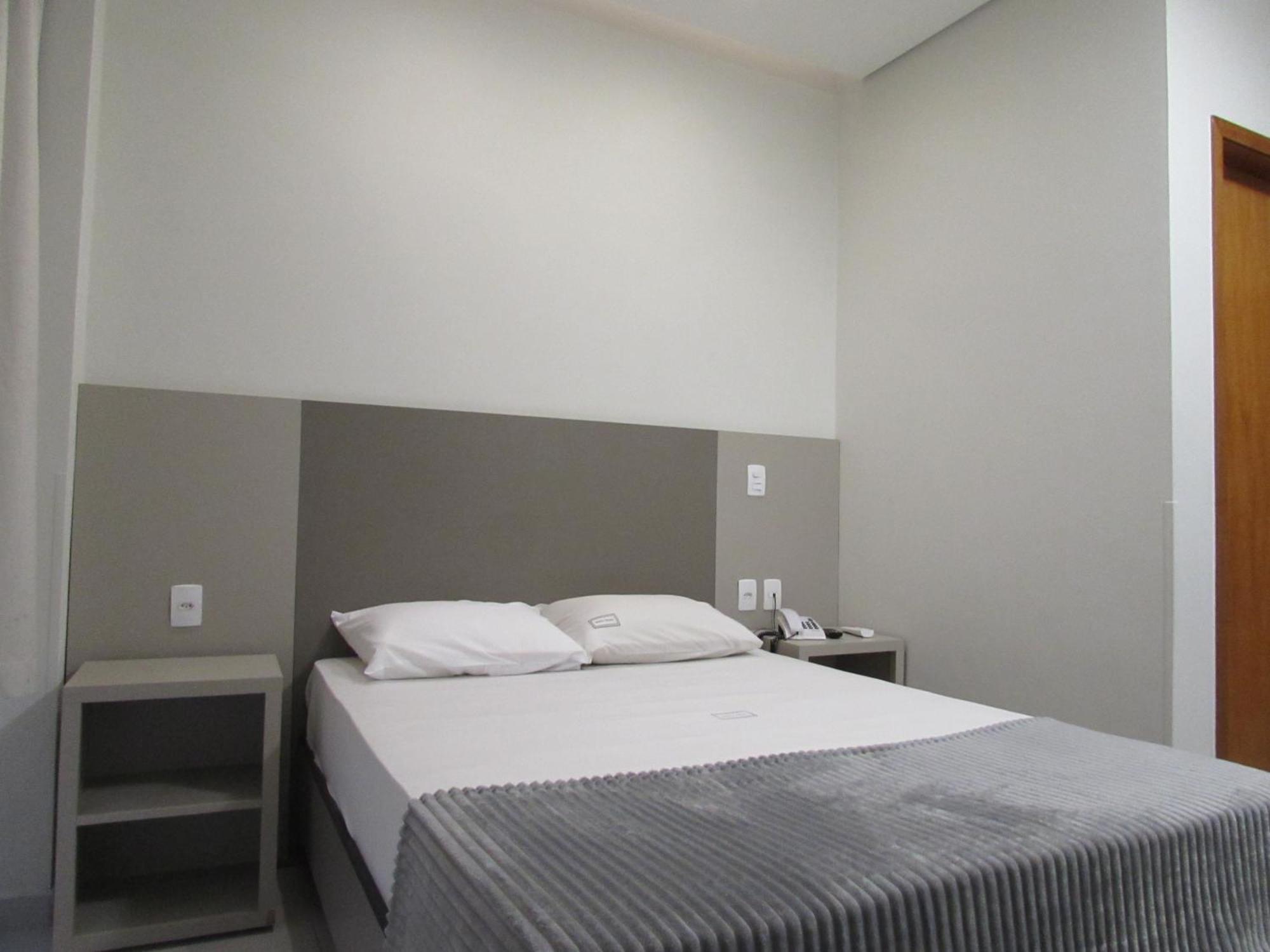 Hotel Urbis A 10 Minutos Rua 25 De Marco, Bras,Bom Retiro,A 2 Minutos Do Mirante Sampa Sky 圣保罗 外观 照片